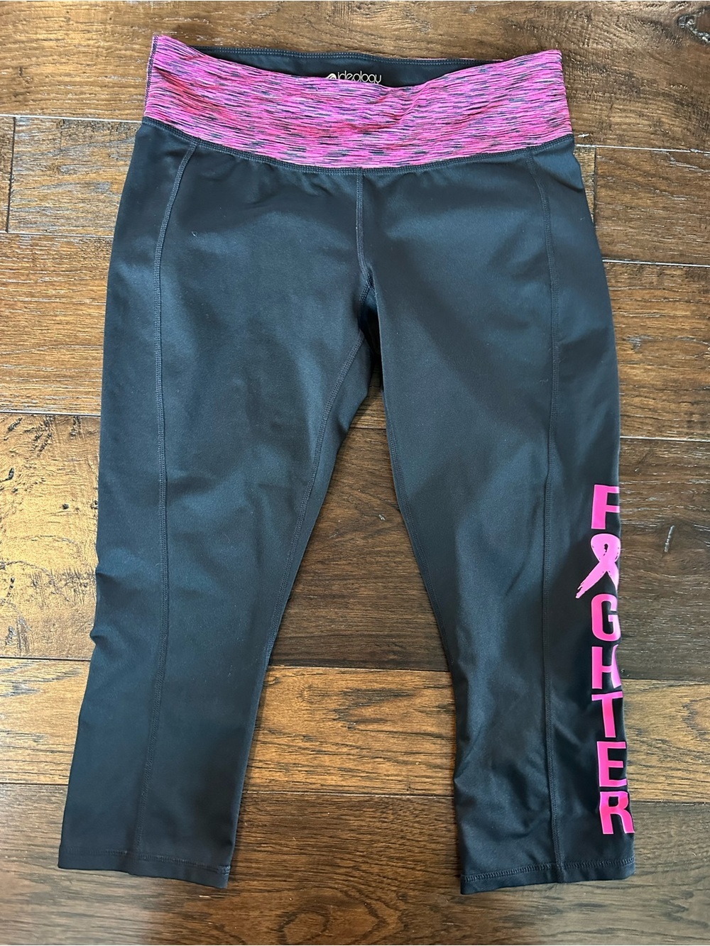 Ideology Women’s Black Capri Leggings with Pink and 'Fighter' Pant-size Medium